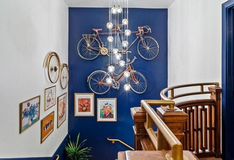 Balboa Park Hotel   Walk To Little Italy   Queen