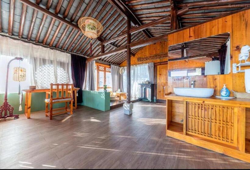 Bed and Breakfast 大理一念悦栖民宿