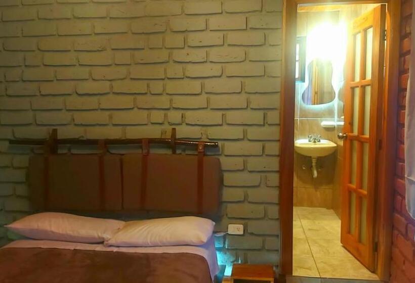 Bed and Breakfast Dystopia Hostel   All Day Breakfast