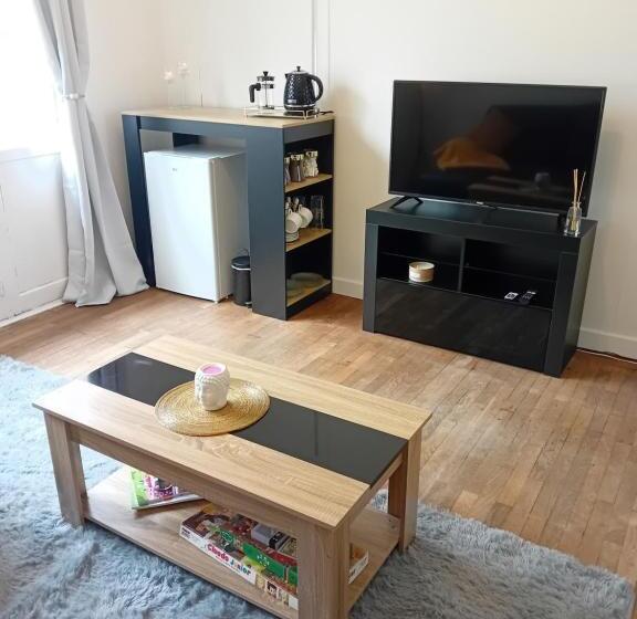 مبيت وإفطار Maison De Sébastien