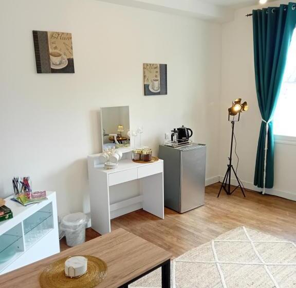 مبيت وإفطار Maison De Sébastien