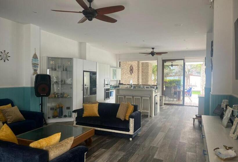 Bed and Breakfast San Clemente Beach House