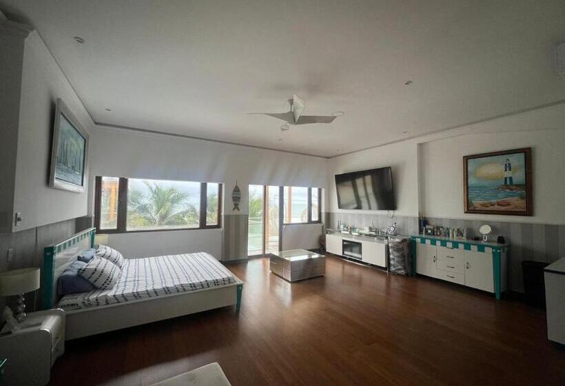 Bed and Breakfast San Clemente Beach House