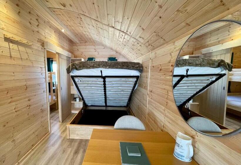 Bed and Breakfast Seapods   Isle Of Lewis   An Unforgettable Stay On The Edge Of The Atlantic Ocean With Sea Views