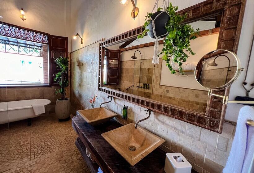 Casa Linaje Hotel Boutique