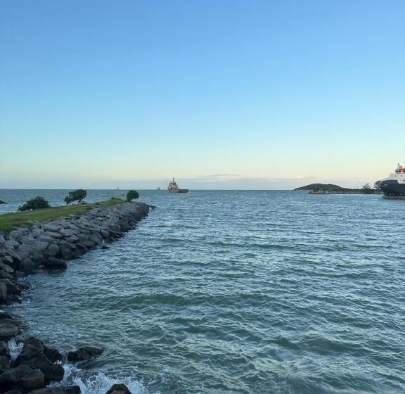 Flat, Apart Hotel, Suite Master, Loft, Studio, Quarto, Apto No Centro De Macaé Próximo A Praia De Im