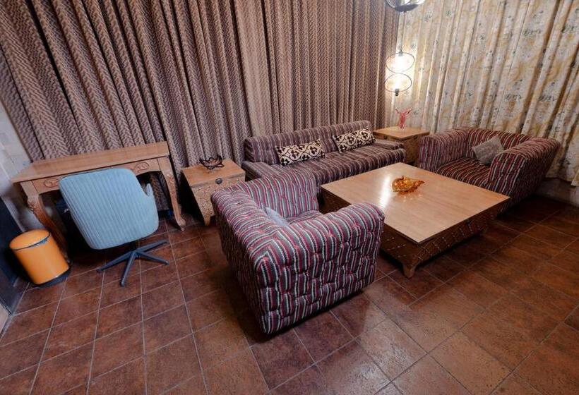 Green Windows Resort