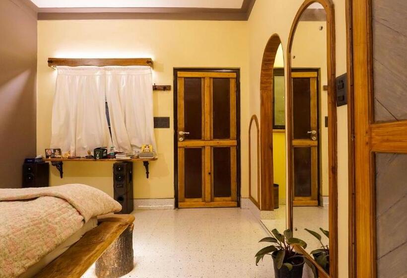 בית מלון כפרי Aavya Wellness Retreat Center