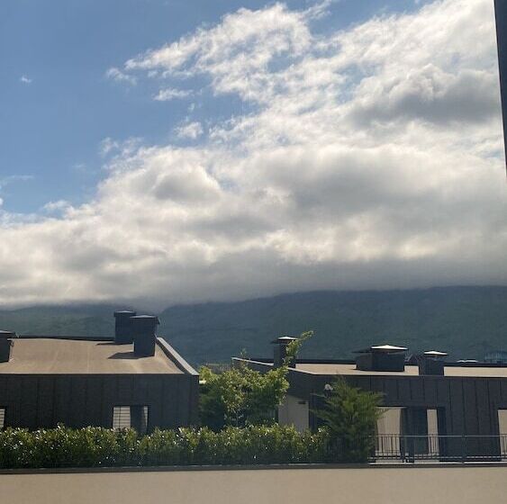 בית מלון כפרי Blue Star Luxury