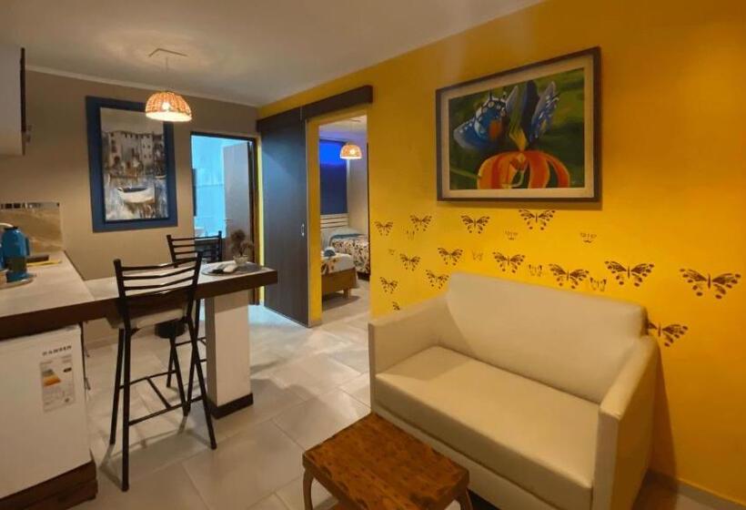 Hotel Cabañas Las Violetas A Pasos De La Reserva Urutaú