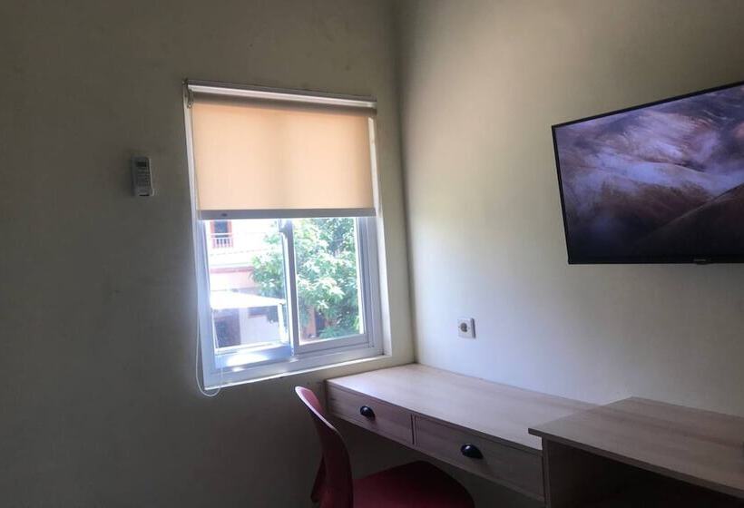 호텔 Capital O 94128 The Bale Teras T