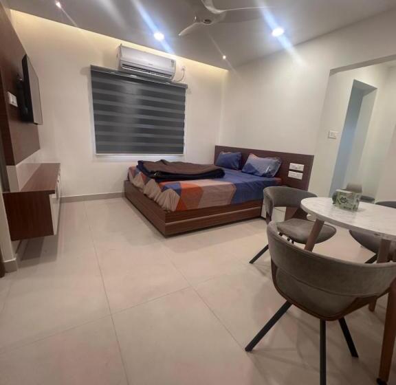 酒店 Ct Plaza Rooms