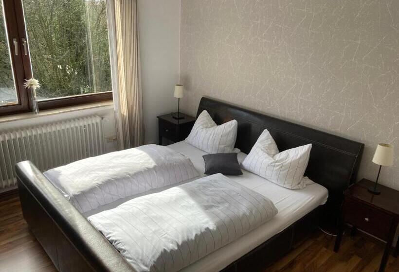 فندق Deutsches Haus