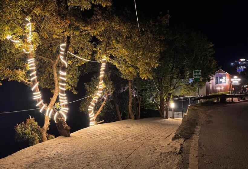 בית מלון כפרי Dhanolti The Grand Resort