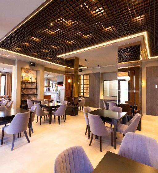 Отель Donatelo New 2