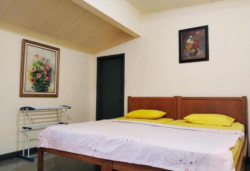 호텔 Grand Astoeti