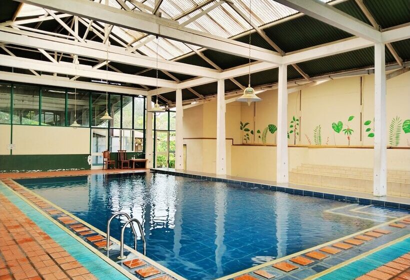 호텔 Grand Astoeti