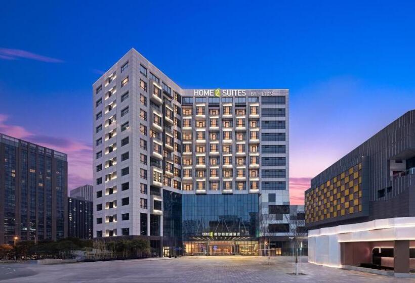 هتل Home2 Suite By Hilton Wuhan Economic Development Zone