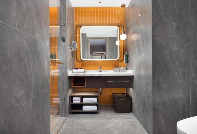 هتل Home2 Suite By Hilton Wuhan Economic Development Zone