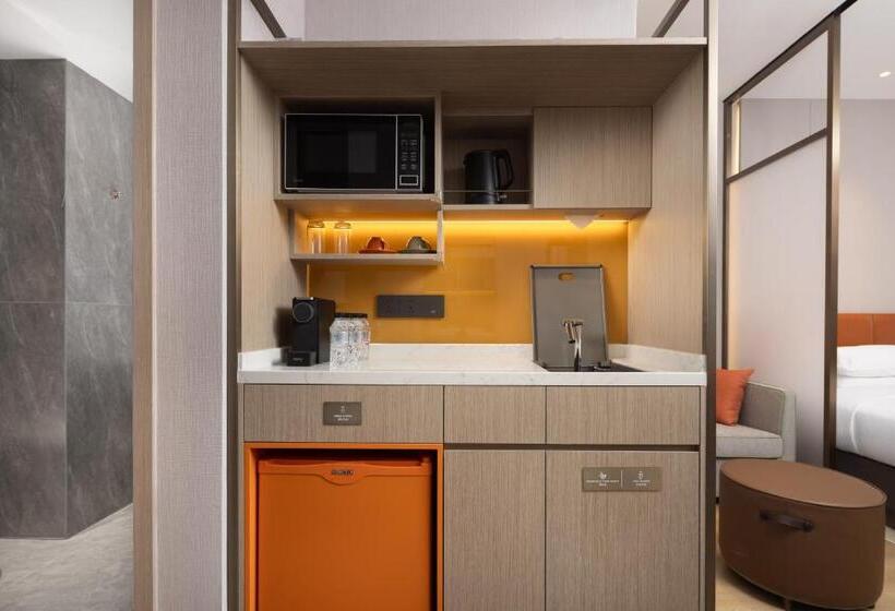 هتل Home2 Suite By Hilton Wuhan Economic Development Zone