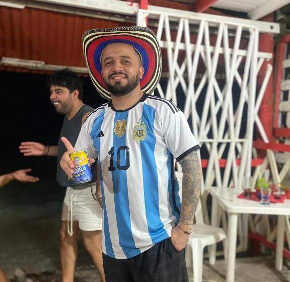 בית מלון כפרי Hostel Bunker Perú