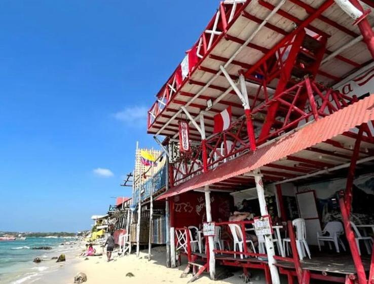 בית מלון כפרי Hostel Bunker Perú