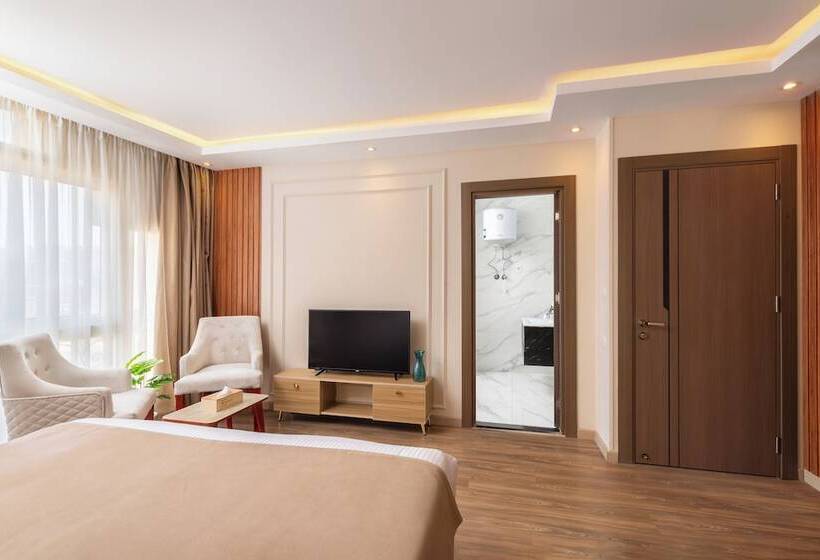 Hotel Museum And Nile View