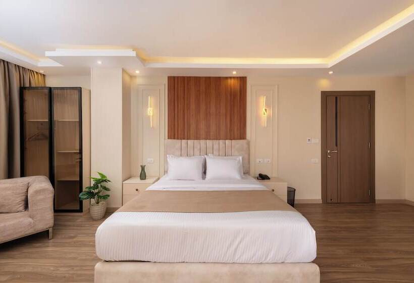 Hotel Museum And Nile View