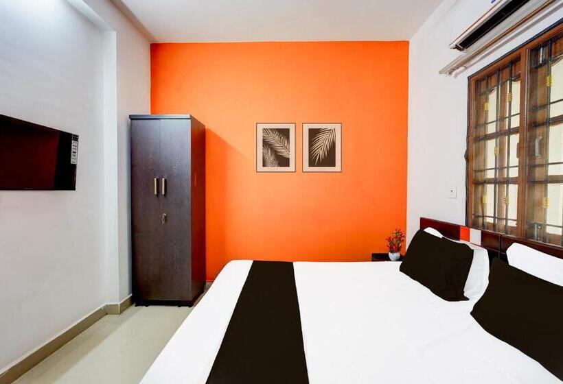 Отель Oyo Cubinn Hermes