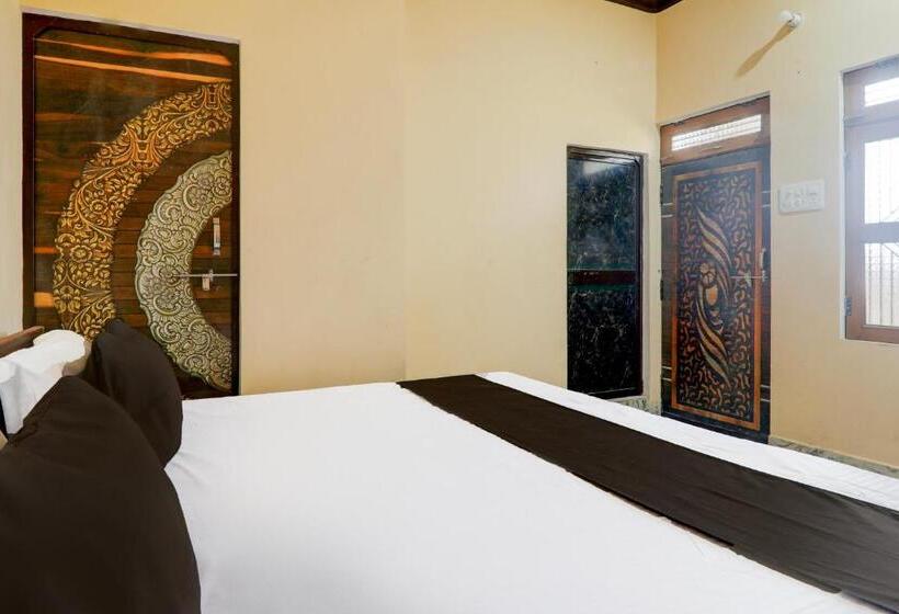 ホテル Oyo Kothi Roti