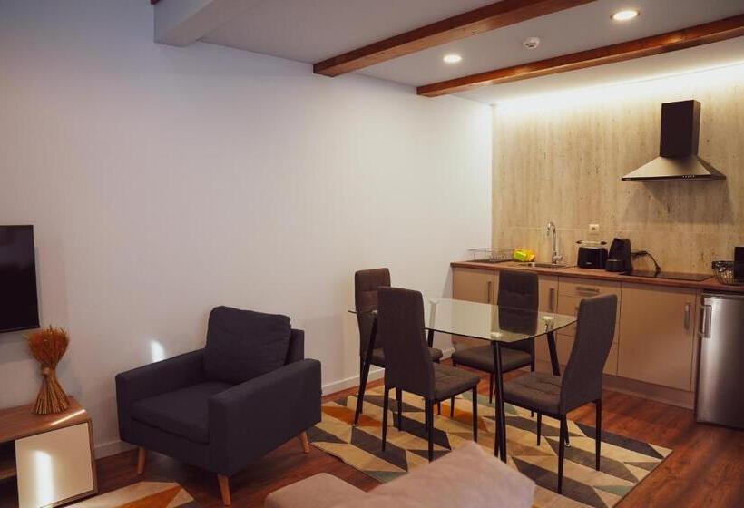 ホテル Quinta Das Vianas   Casas Do Picadeiro