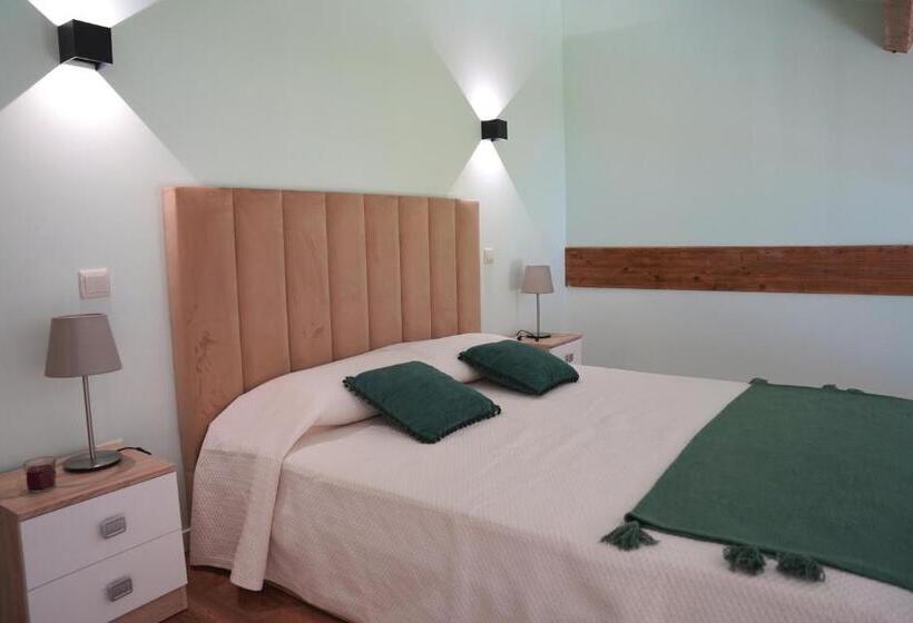 ホテル Quinta Das Vianas   Casas Do Picadeiro