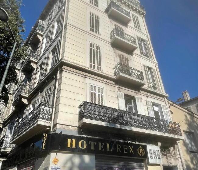 فندق Rex