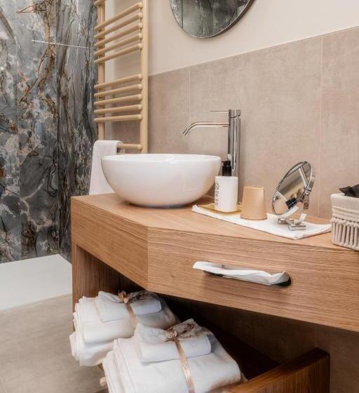 ホテル Rive Del Bacio   La Dimora