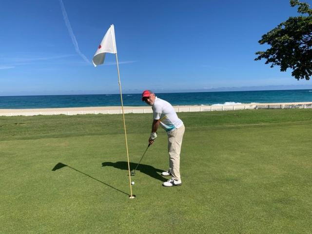 Отель Riviera Del Mar