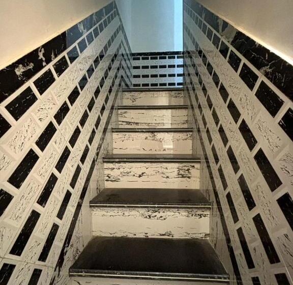 ホテル Royal Stay