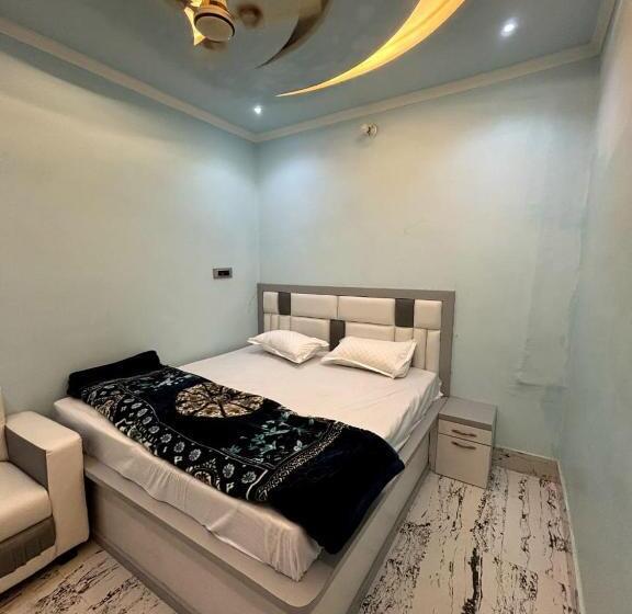 ホテル Royal Stay