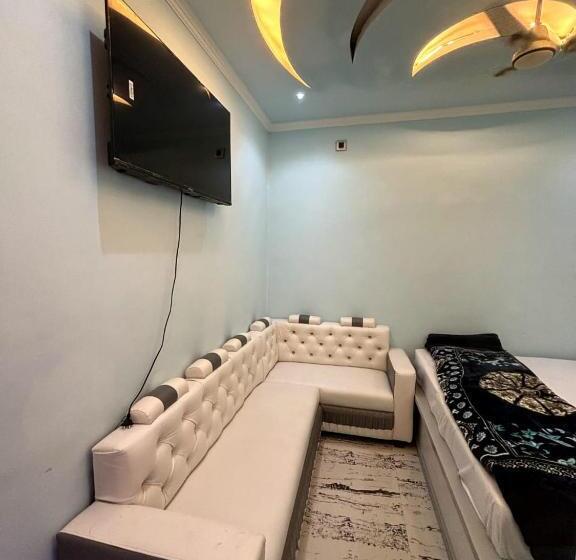 ホテル Royal Stay