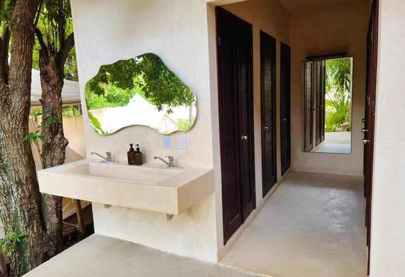 Отель Shamalay Nomad Experience