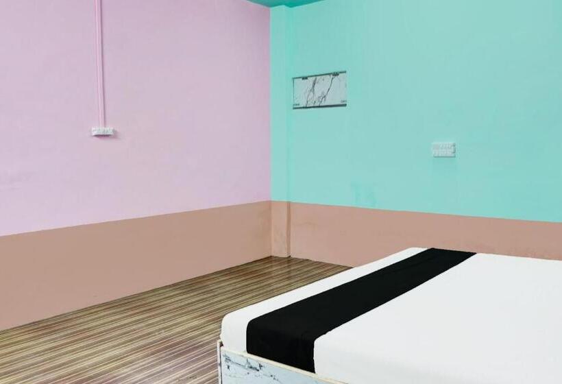 ホテル Spot On Sky Blue