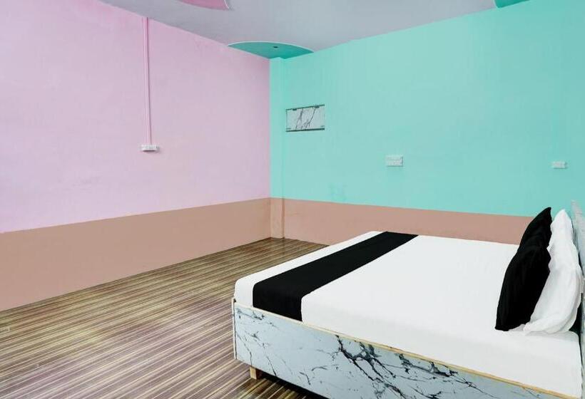 ホテル Spot On Sky Blue