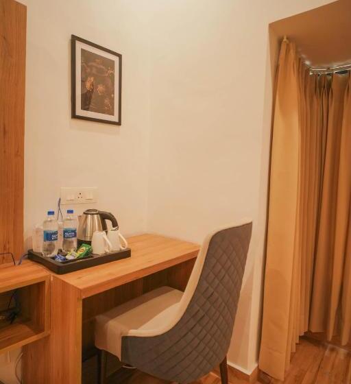 فندق Tapovan Resorts