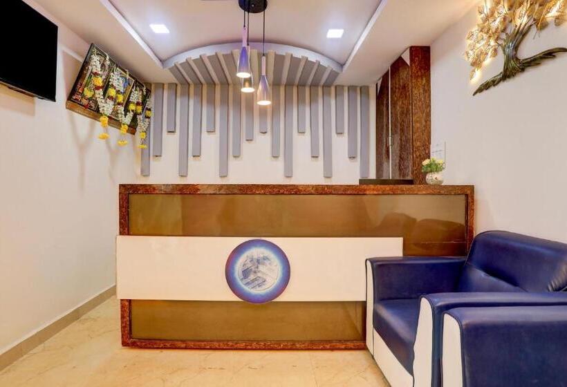 فندق Super Townhouse Khammam Formerly Bluemoon