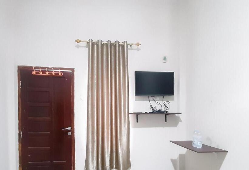 Urbanview Hotel Fira Syariah Muara Enim By Reddoorz