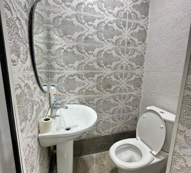 Humza Baku Hostel