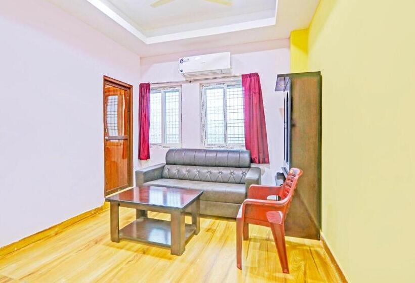 Super Hotel O Nandhi Inn