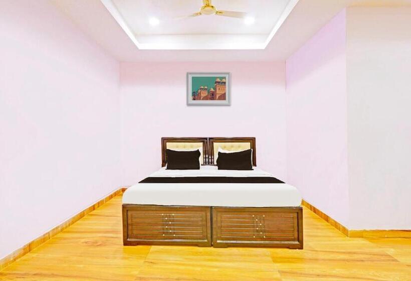 Super Hotel O Nandhi Inn