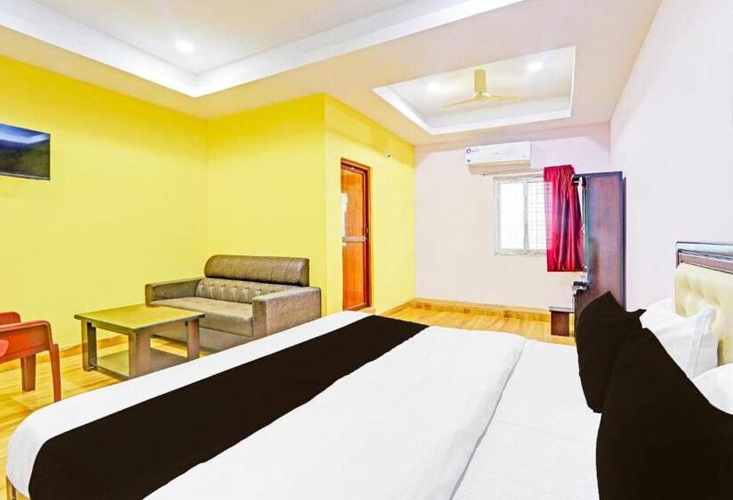 Super Hotel O Nandhi Inn