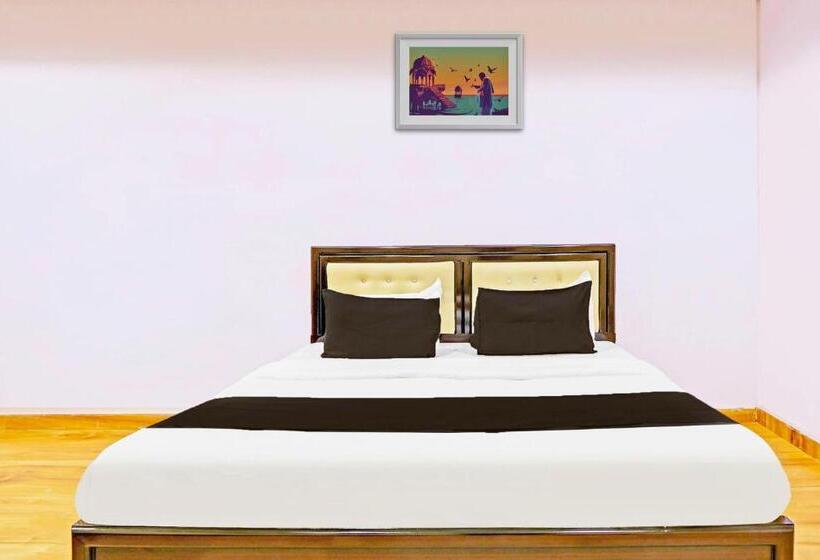 Super Hotel O Nandhi Inn