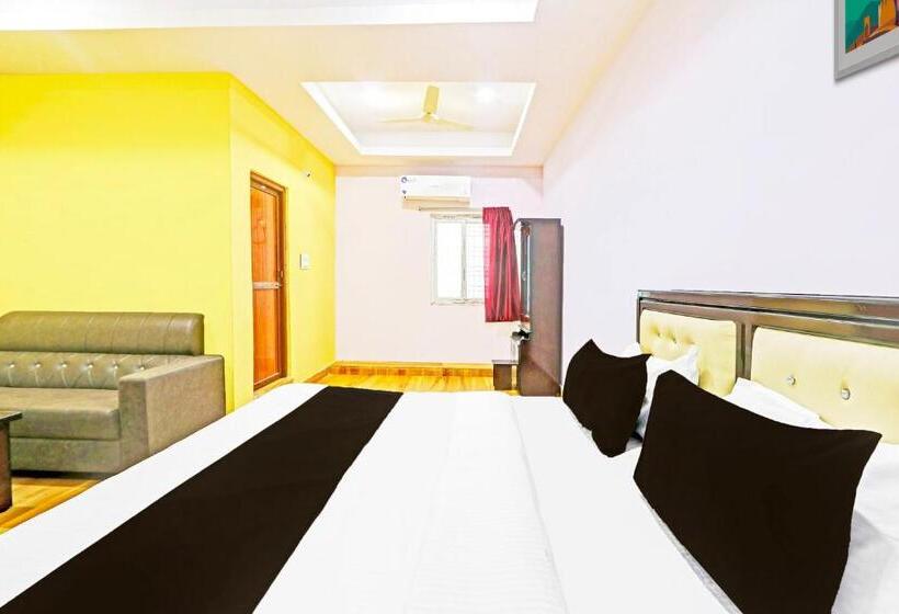 Super Hotel O Nandhi Inn